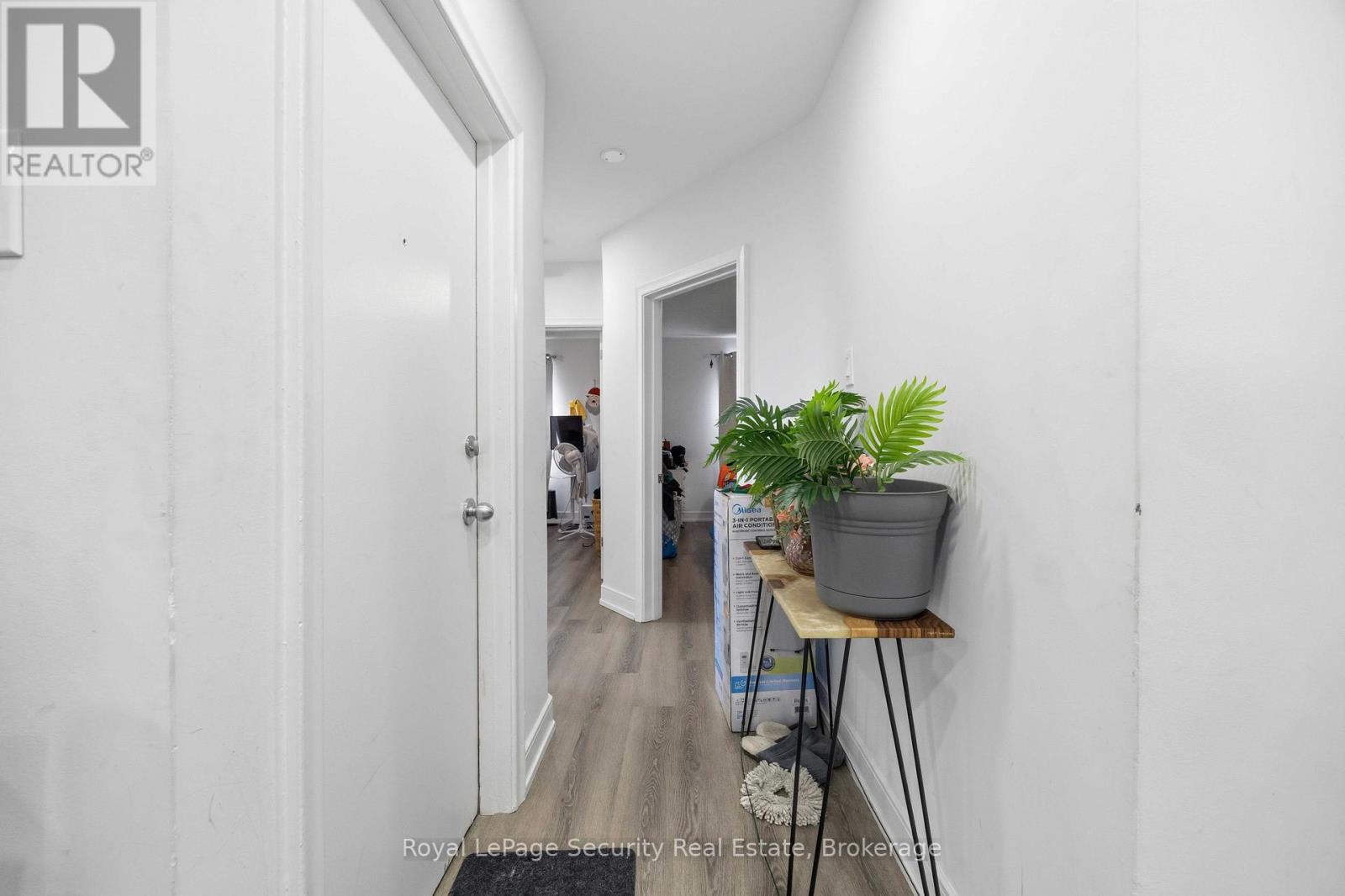 3 - 58 Leduc Drive Property Photo 18