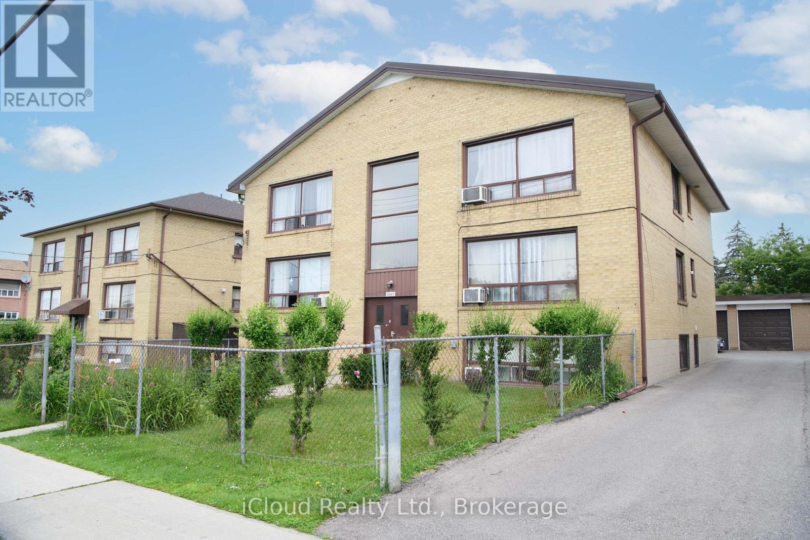 2265 Kipling Avenue Property Photo 2