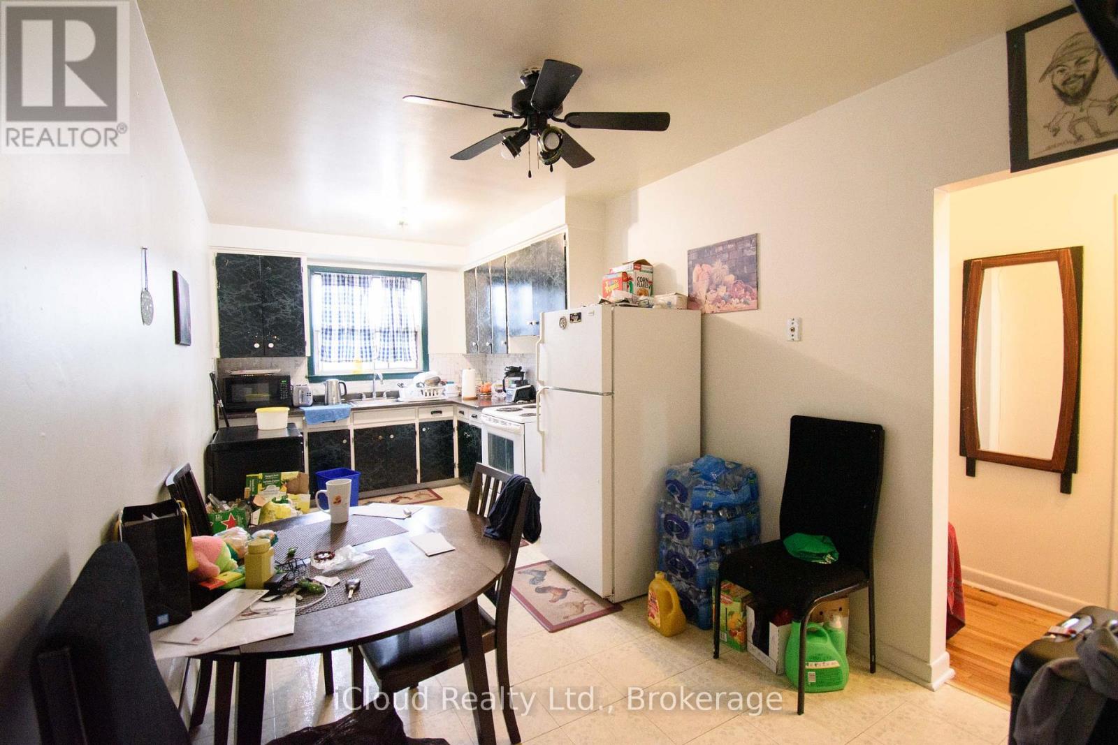 2265 Kipling Avenue Property Photo 6