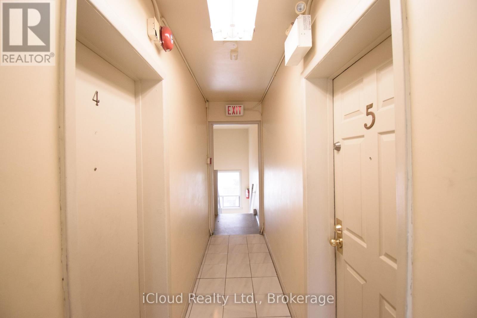 2265 Kipling Avenue Property Photo 11