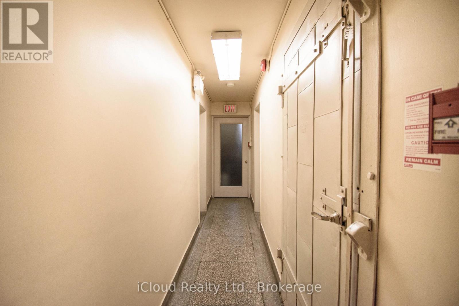 2265 Kipling Avenue Property Photo 15