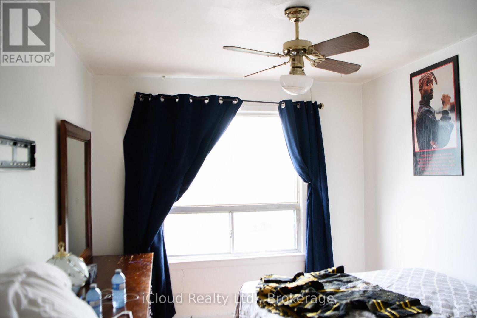 2265 Kipling Avenue Property Photo 20