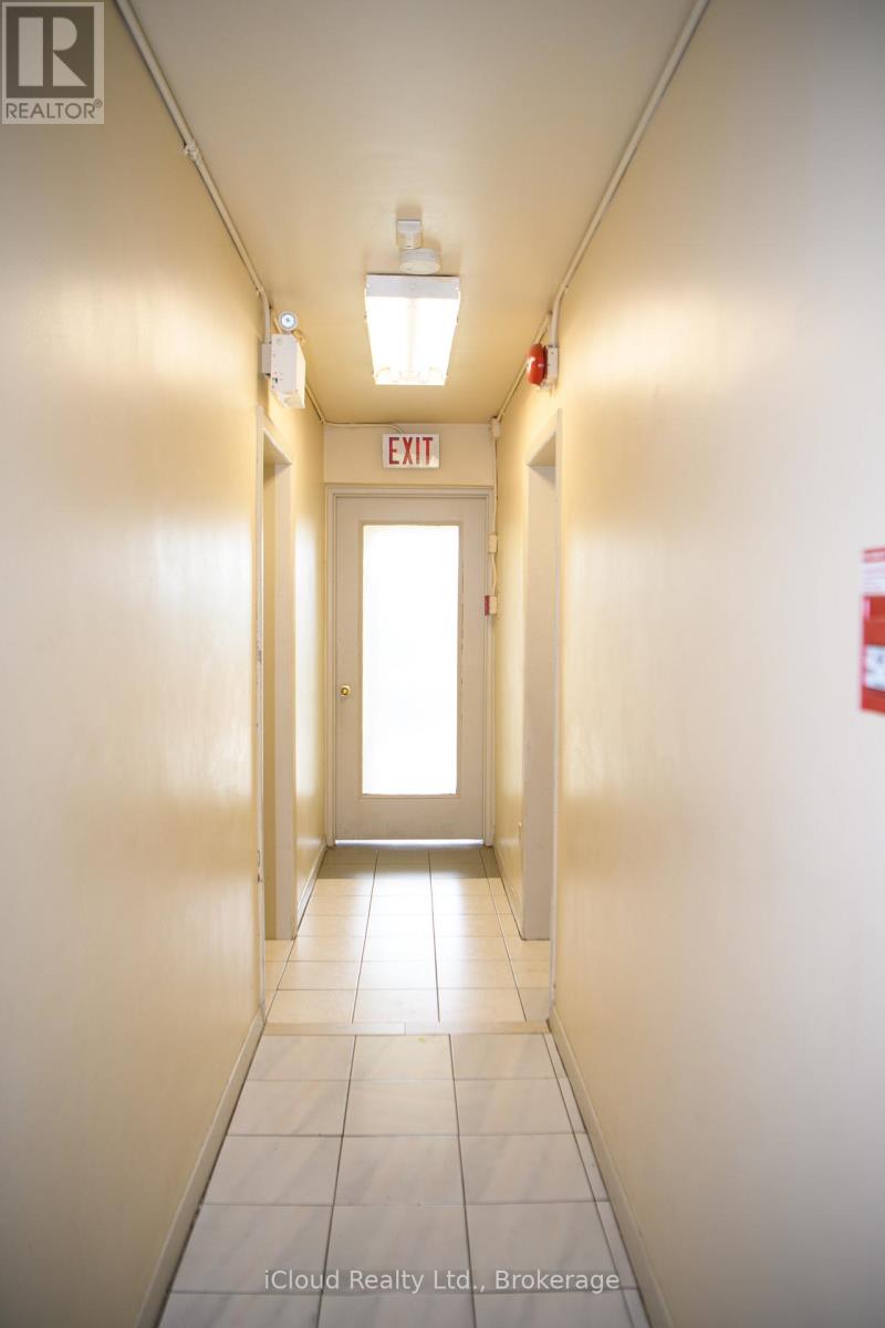 2265 Kipling Avenue Property Photo 25