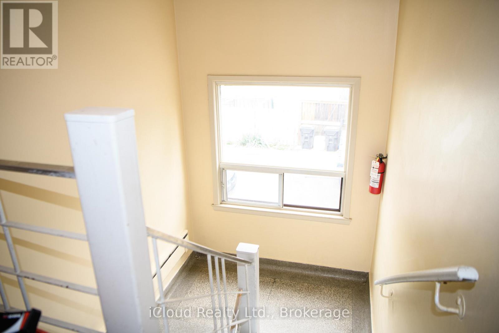 2265 Kipling Avenue Property Photo 26