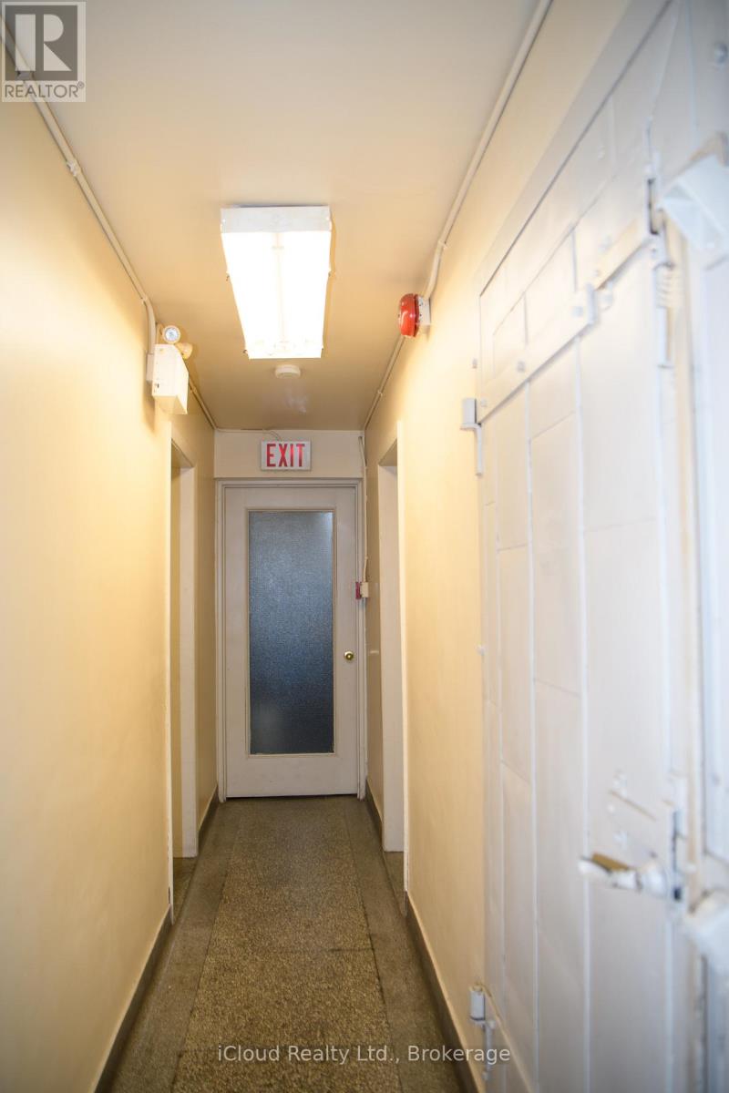 2265 Kipling Avenue Property Photo 30