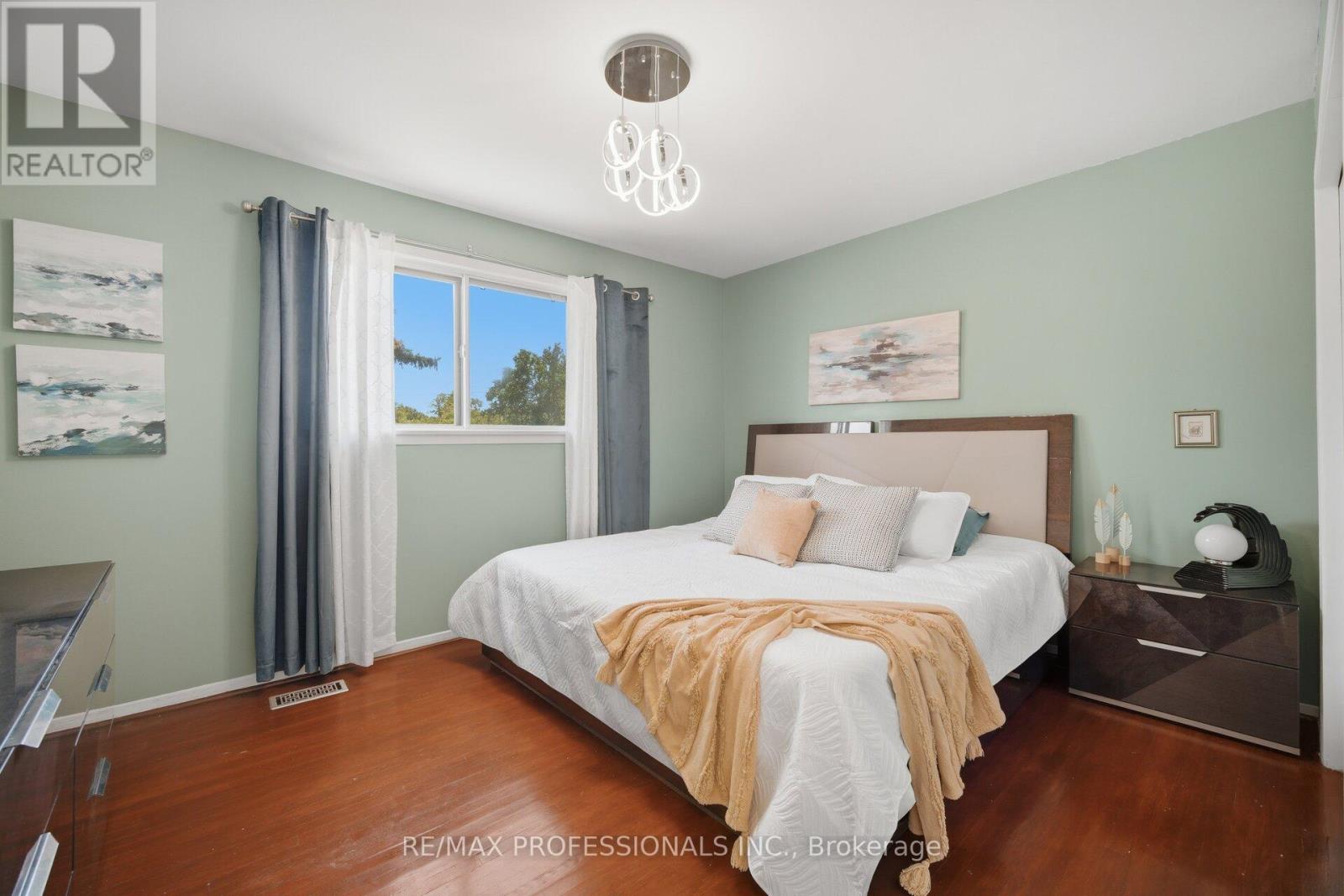 74 Ringway Crescent Property Photo 19
