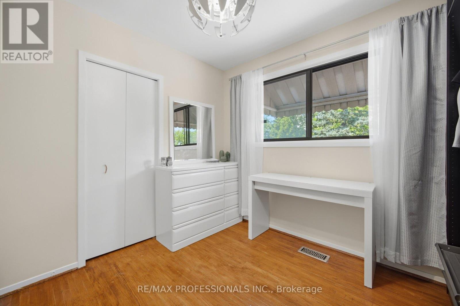 74 Ringway Crescent Property Photo 26