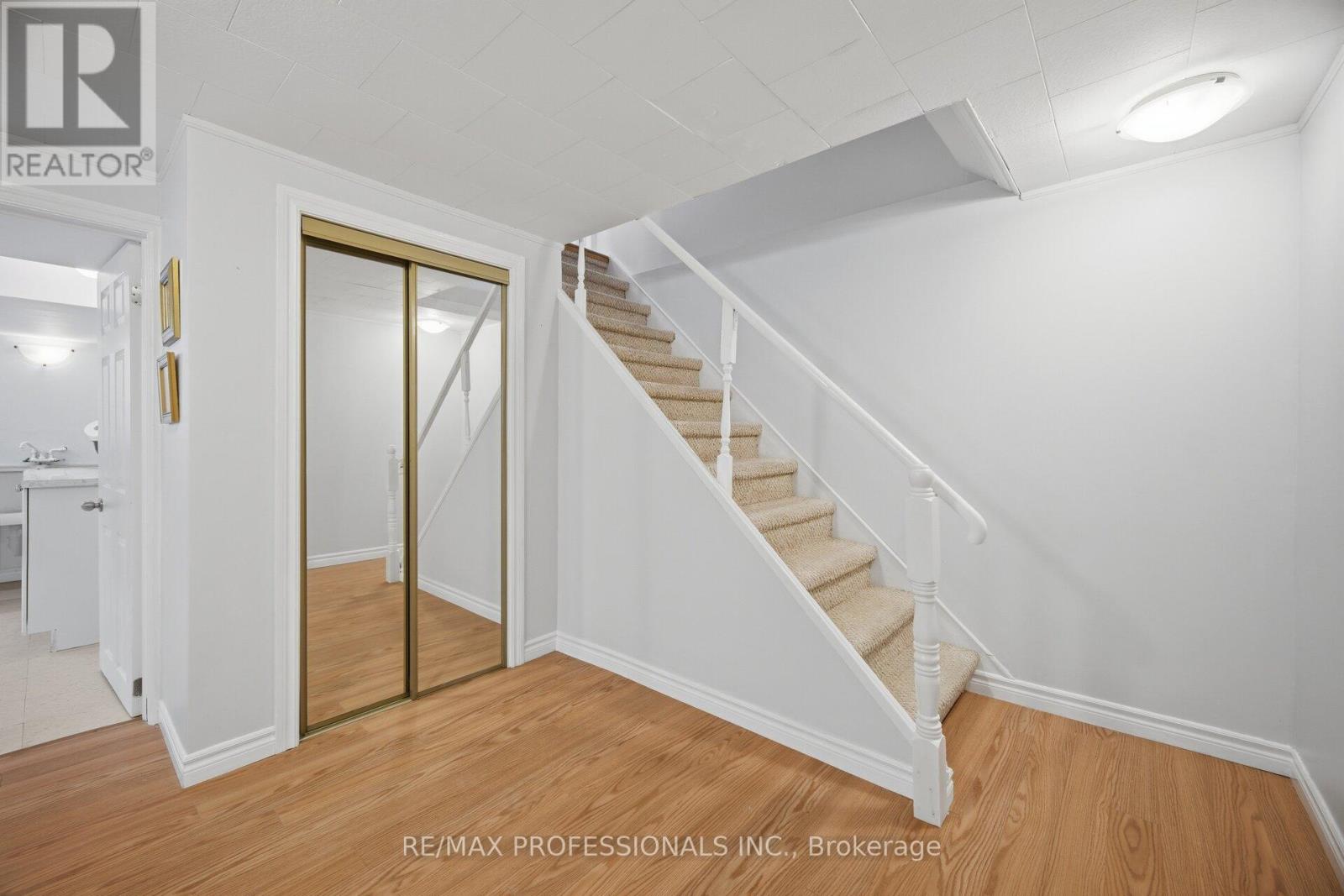 74 Ringway Crescent Property Photo 28