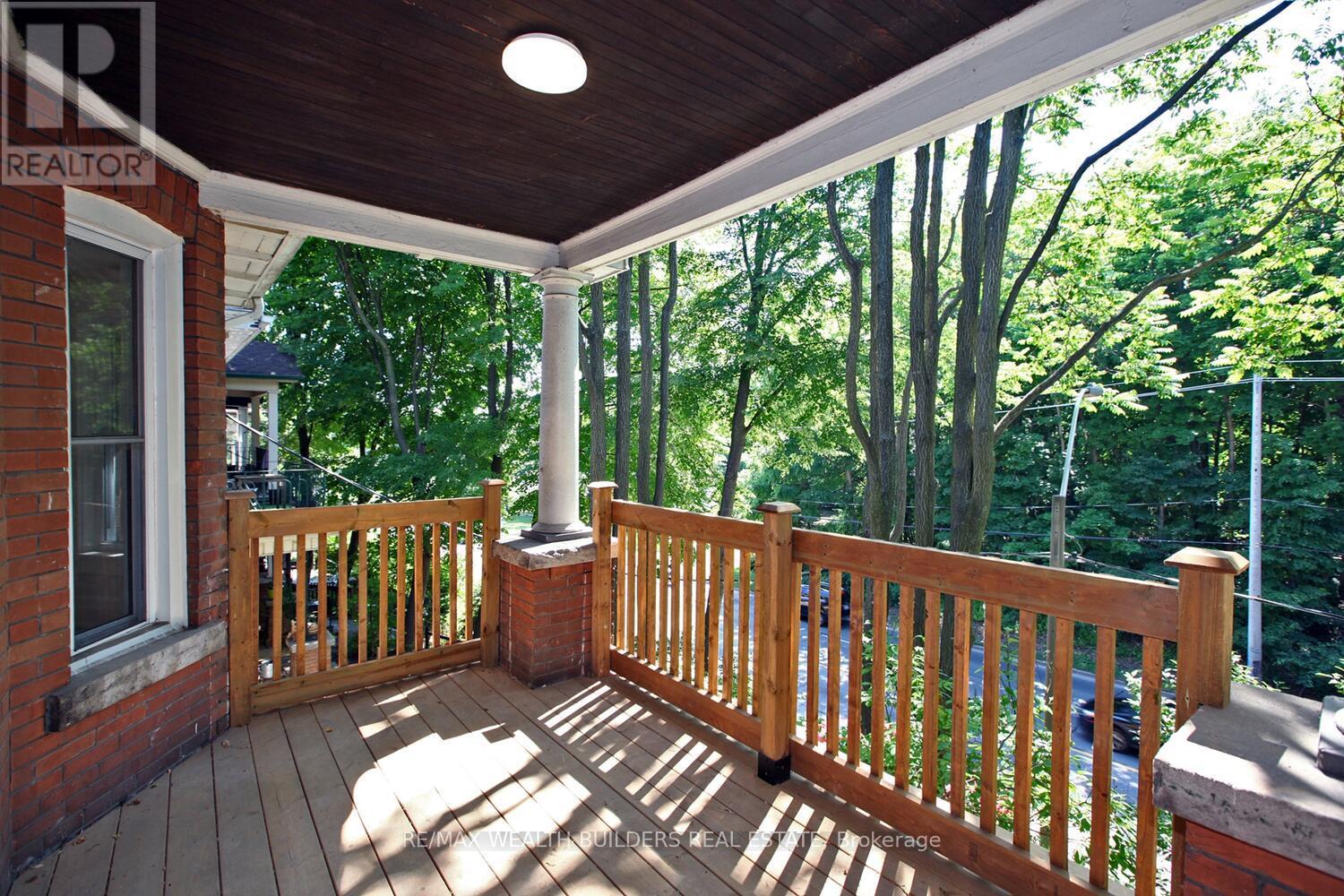 B - 163 Parkside Drive Property Photo 20