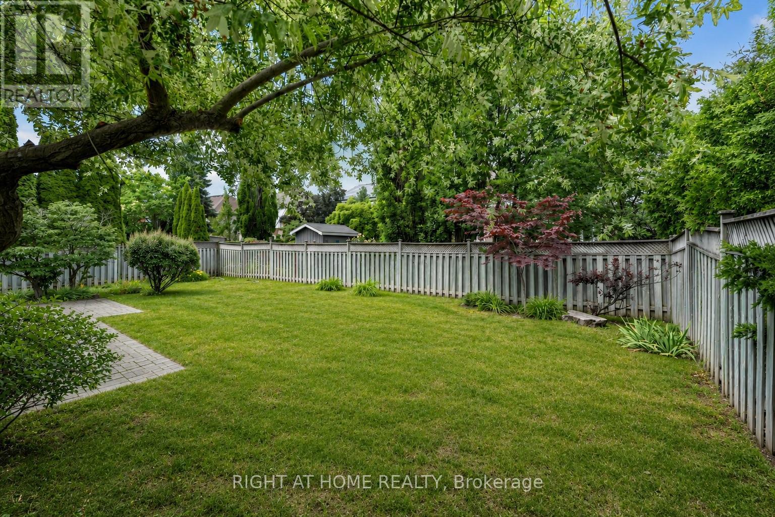 4145 Bonavista Crescent Property Photo 38