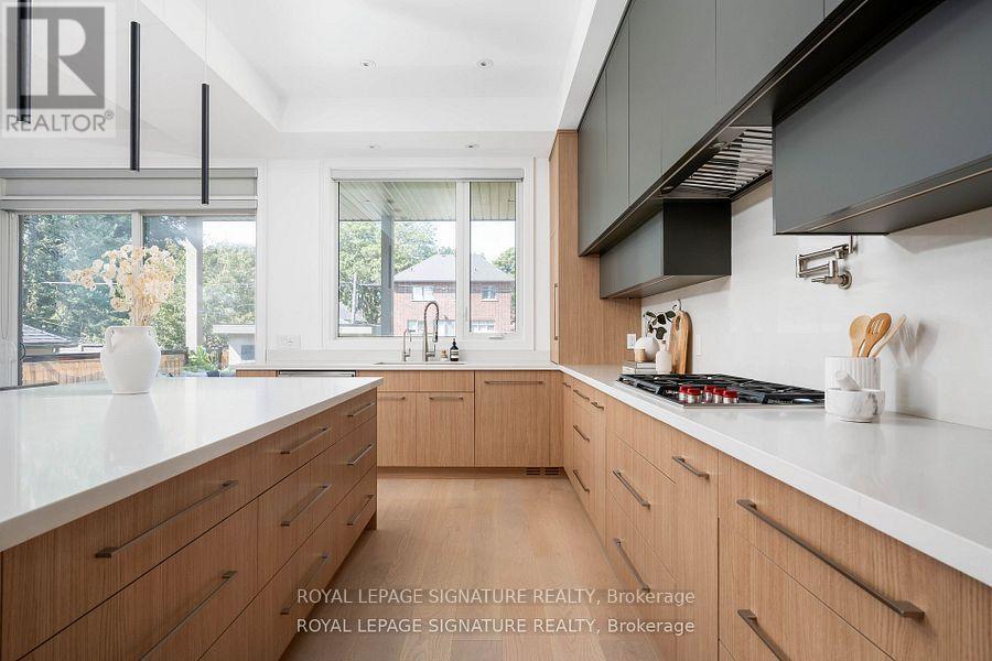 34 Edgecroft Road Property Photo 12