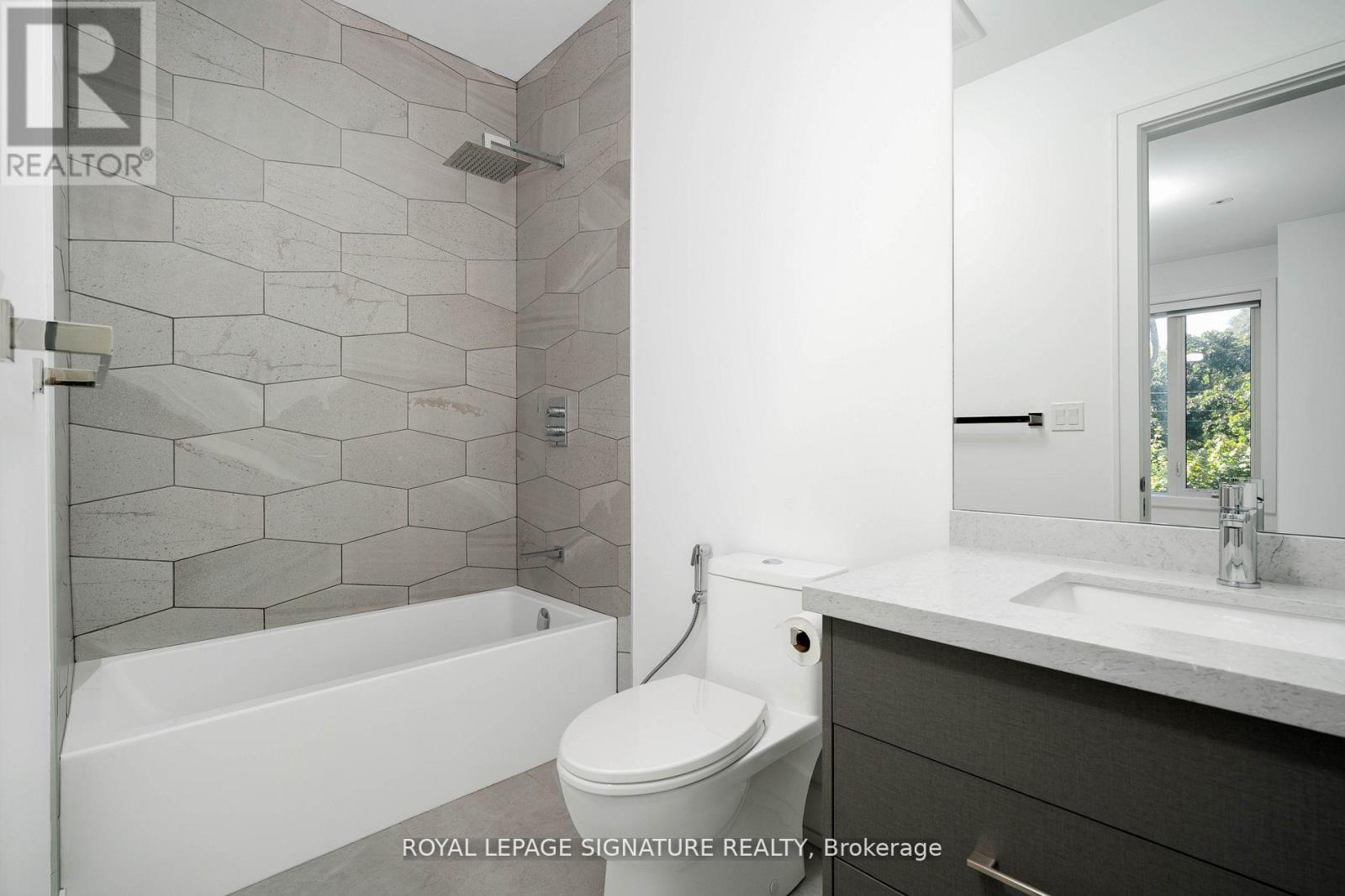 34 Edgecroft Road Property Photo 25