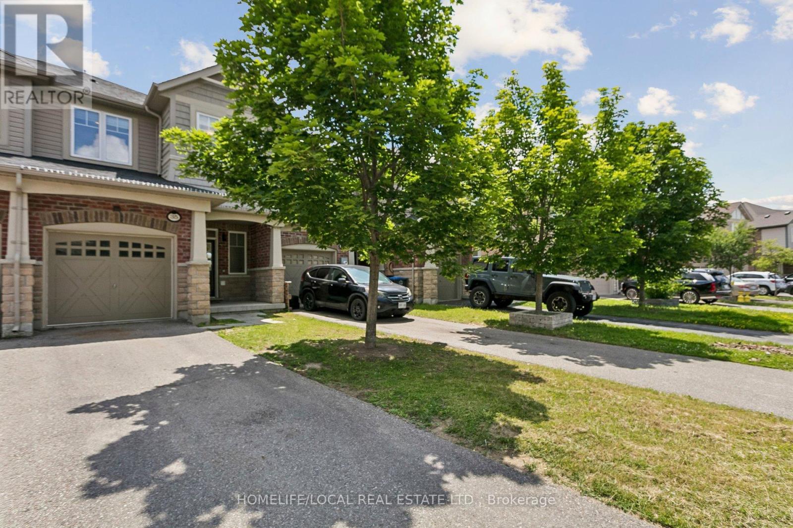 35 MAPLE CIDER STREET