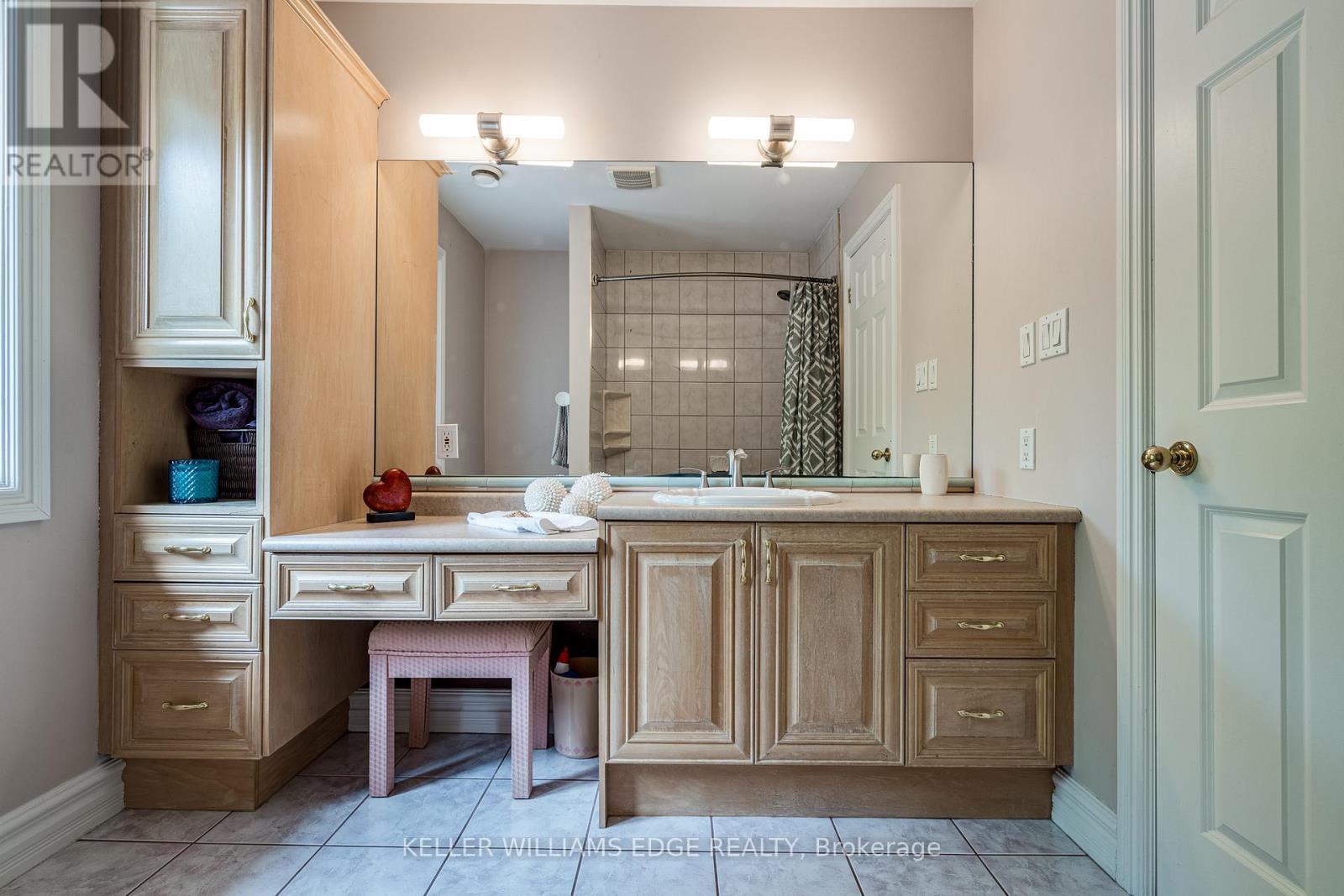 57 Kennedy Road Property Photo 31