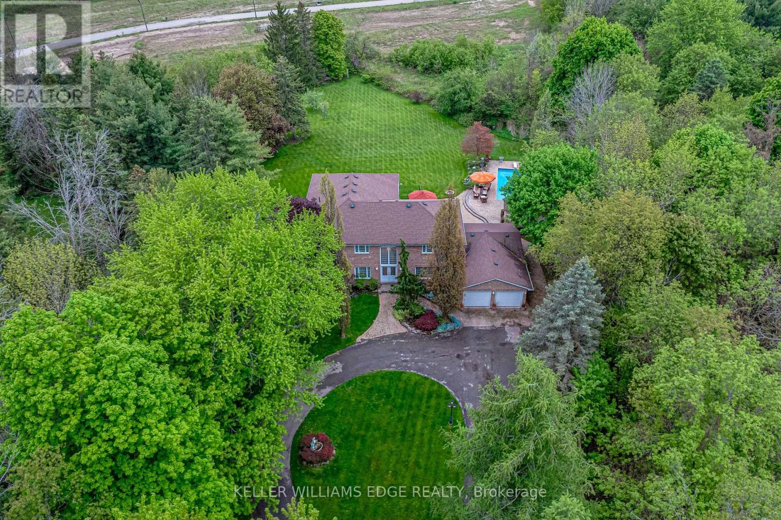 57 Kennedy Road Property Photo 40