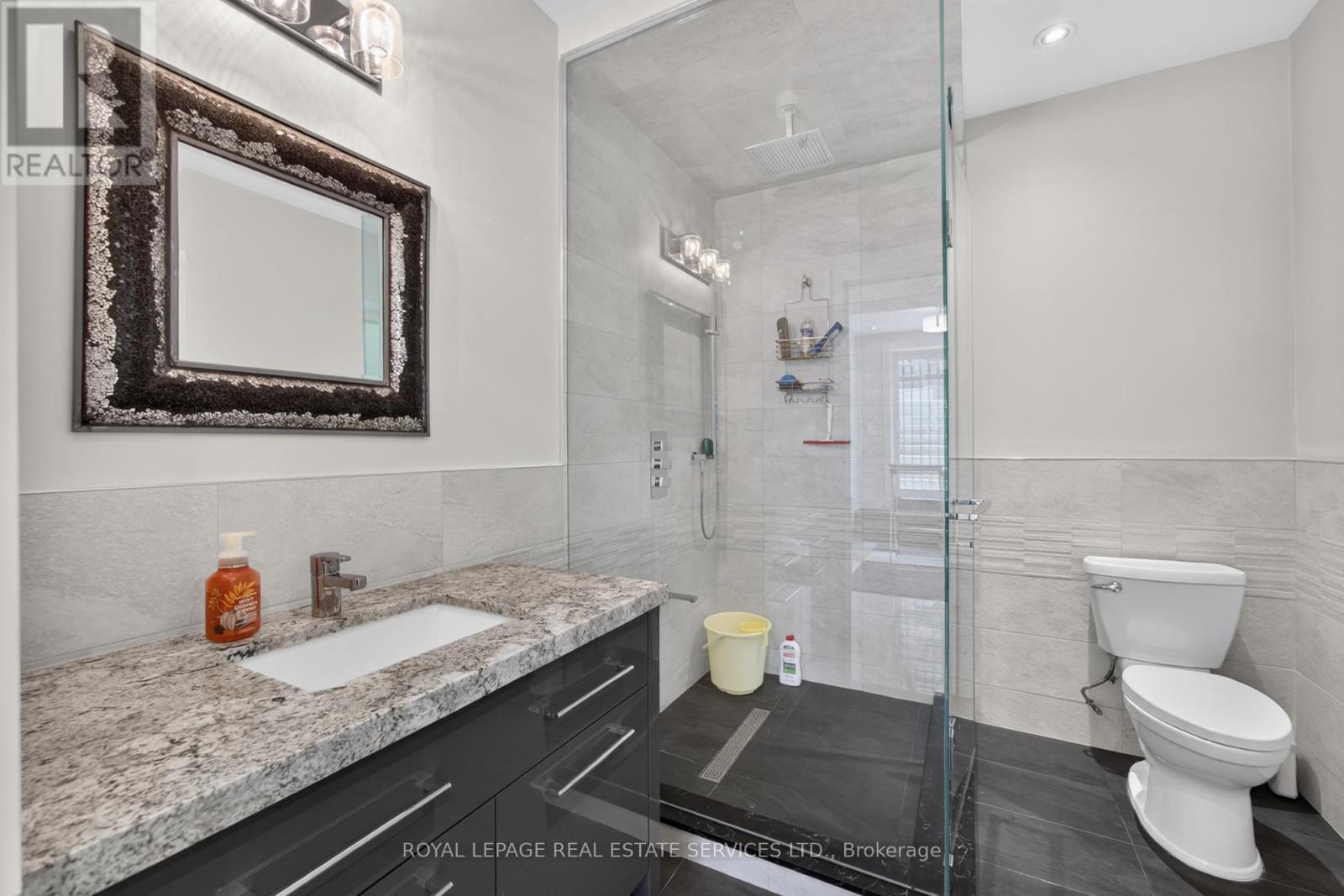1568 Broadmoor Avenue Property Photo 37