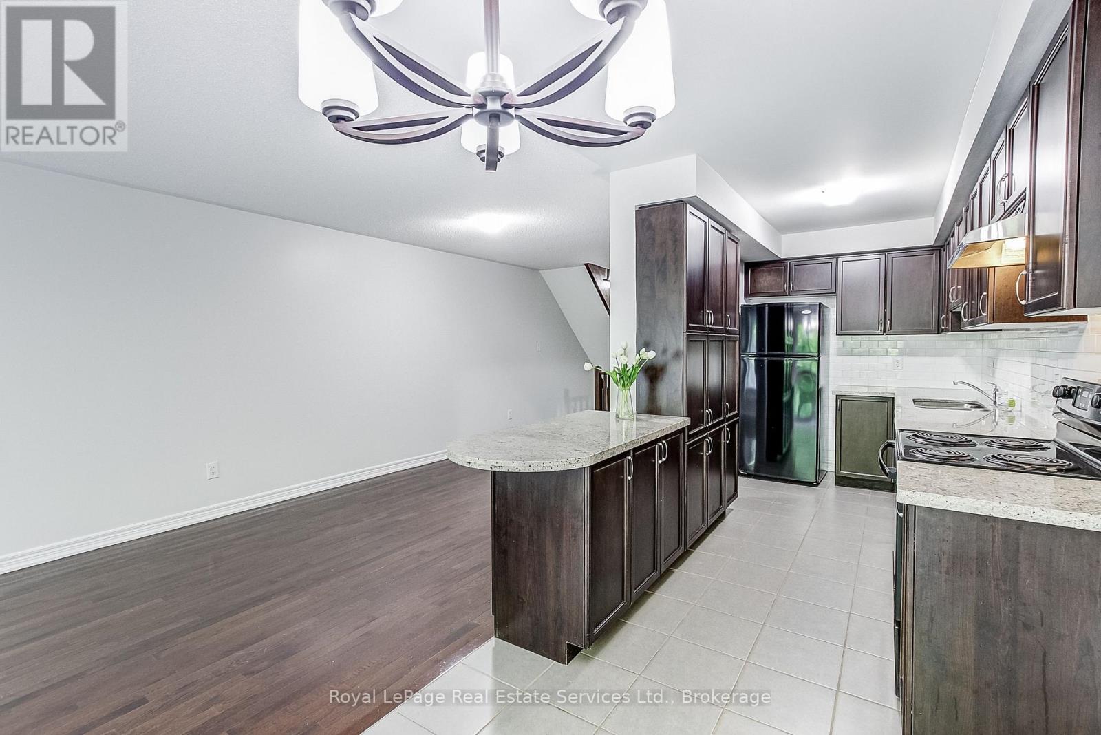 22 - 233 Duskywing Way Property Photo 15