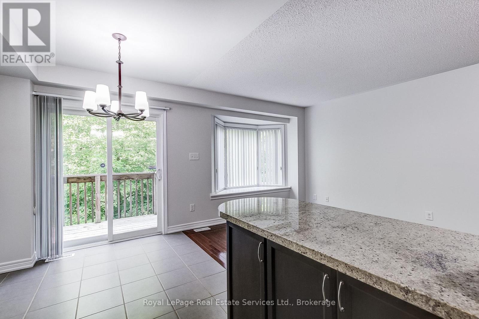 22 - 233 Duskywing Way Property Photo 20