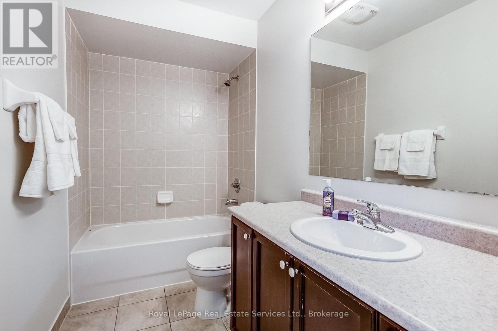 22 - 233 Duskywing Way Property Photo 36