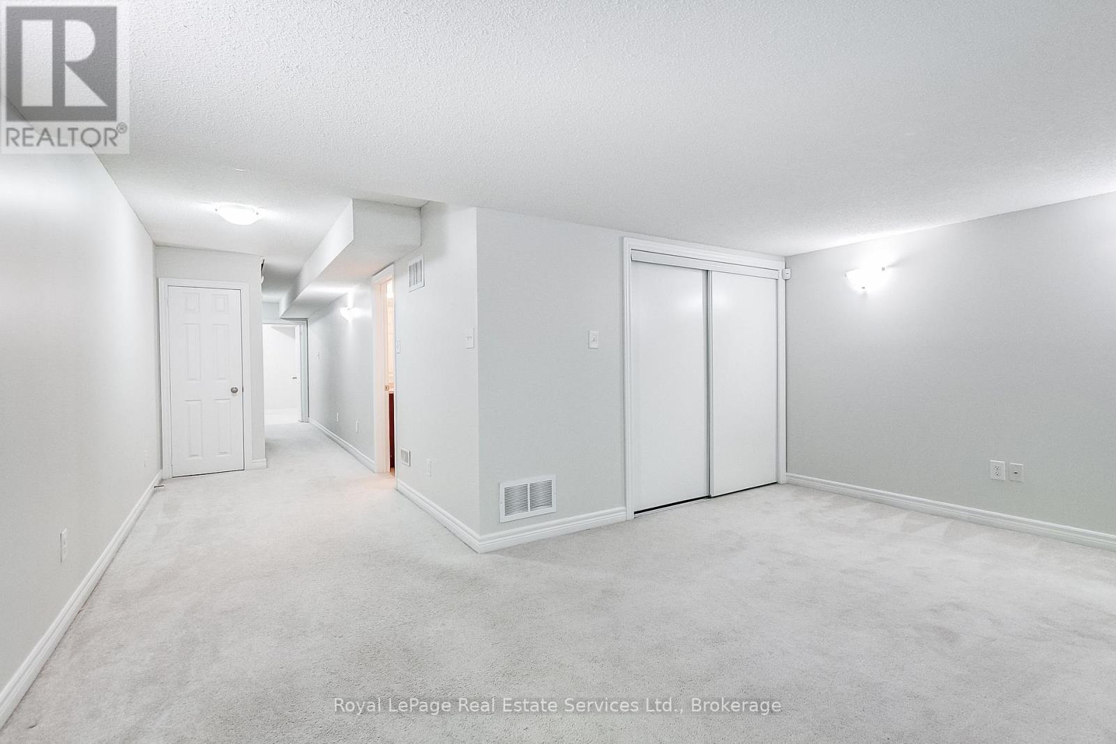 22 - 233 Duskywing Way Property Photo 44