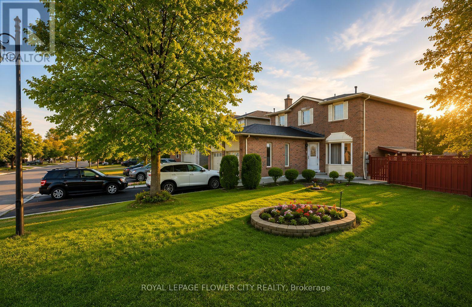 23 CLYDESDALE CIRCLE