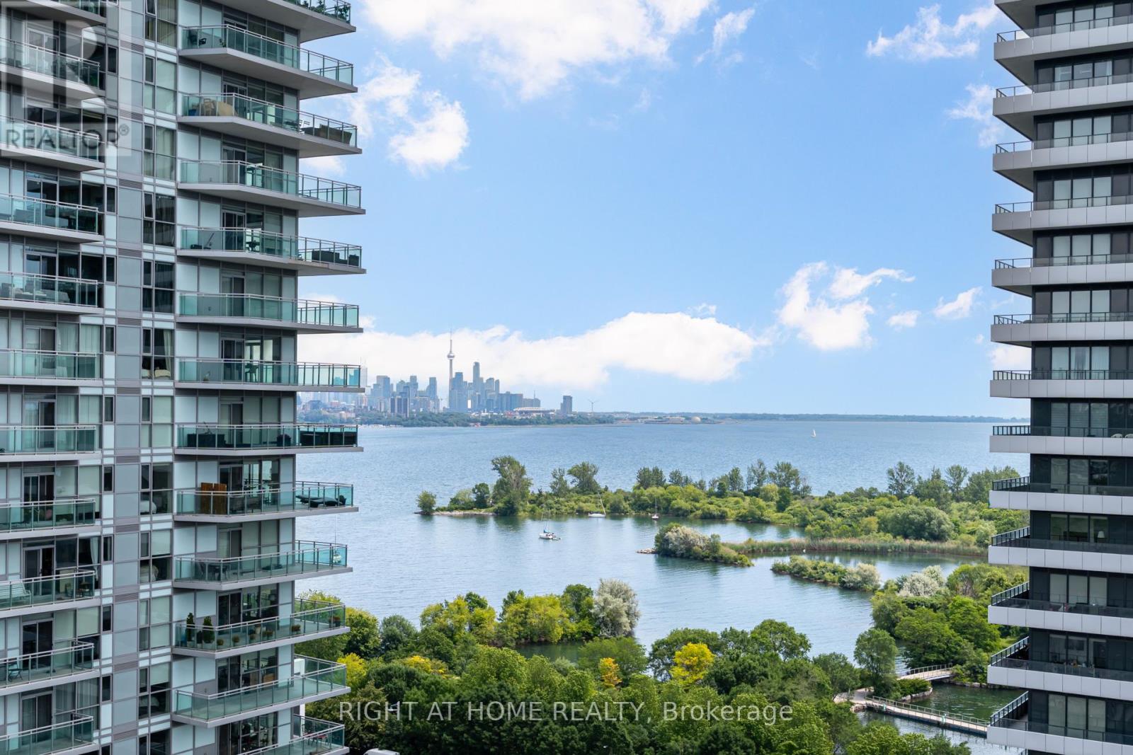 1413 - 30 Shore Breeze Drive Property Photo 39