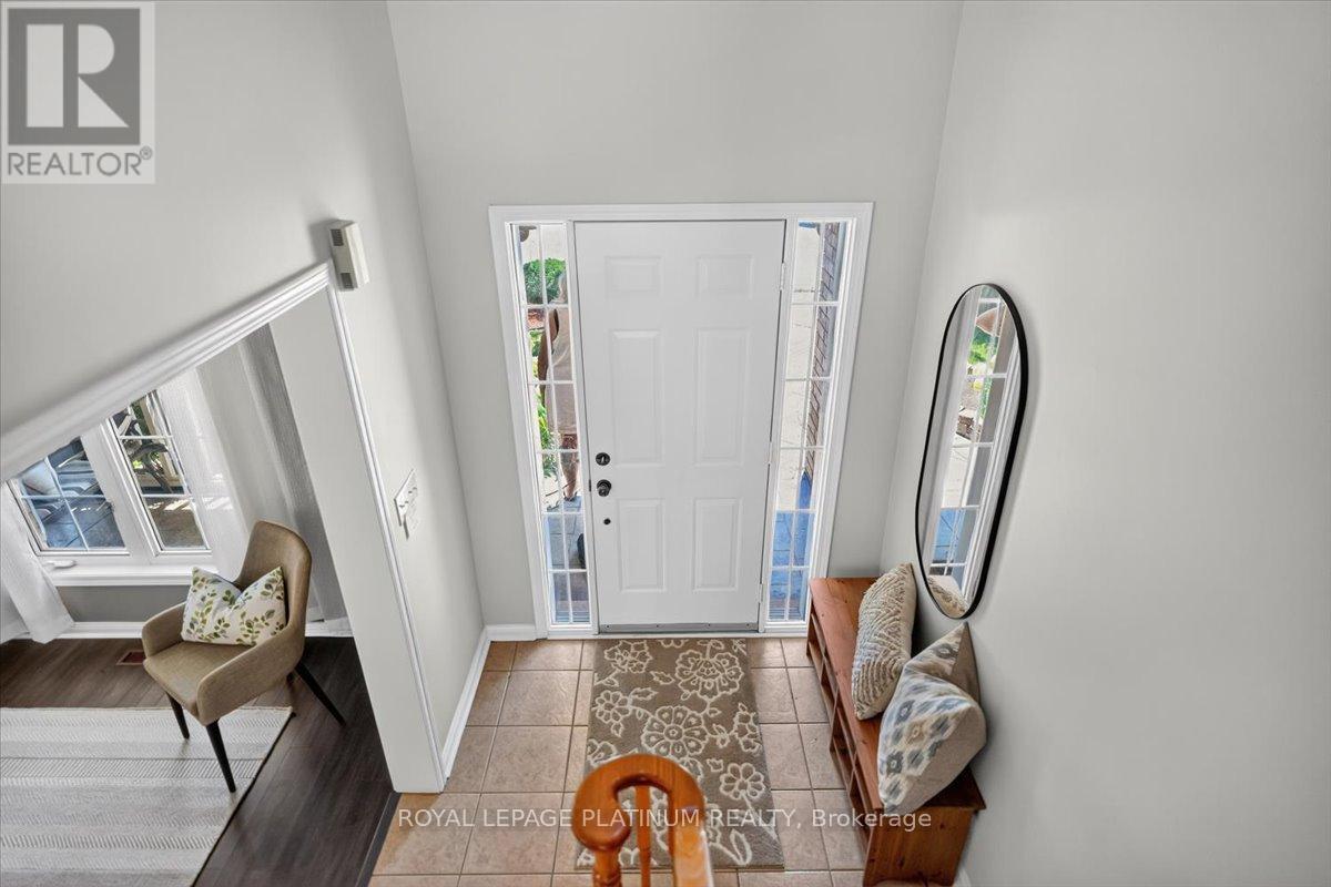 21 Vista Green Crescent Property Photo 4