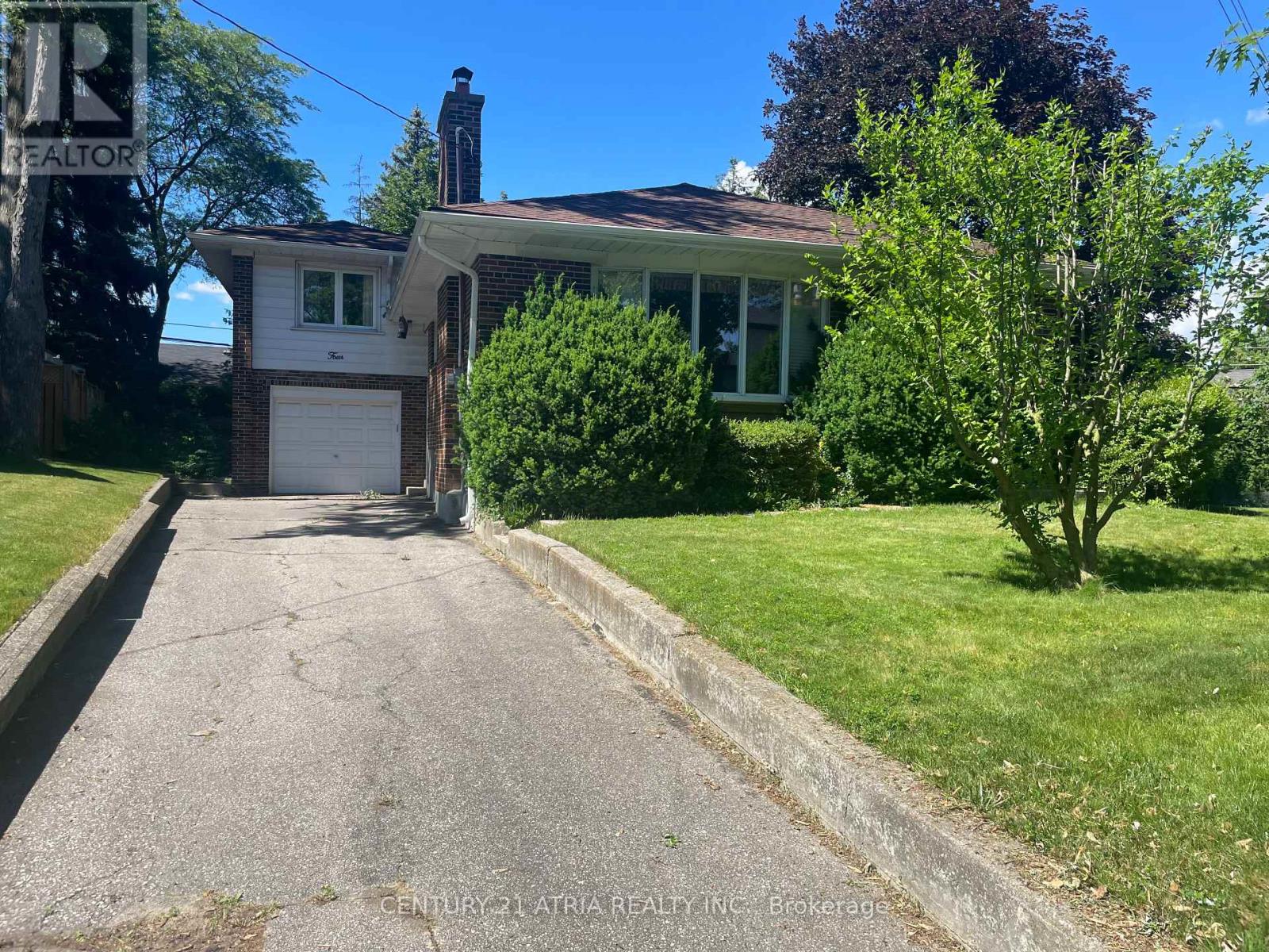 4 WINESAP PLACE