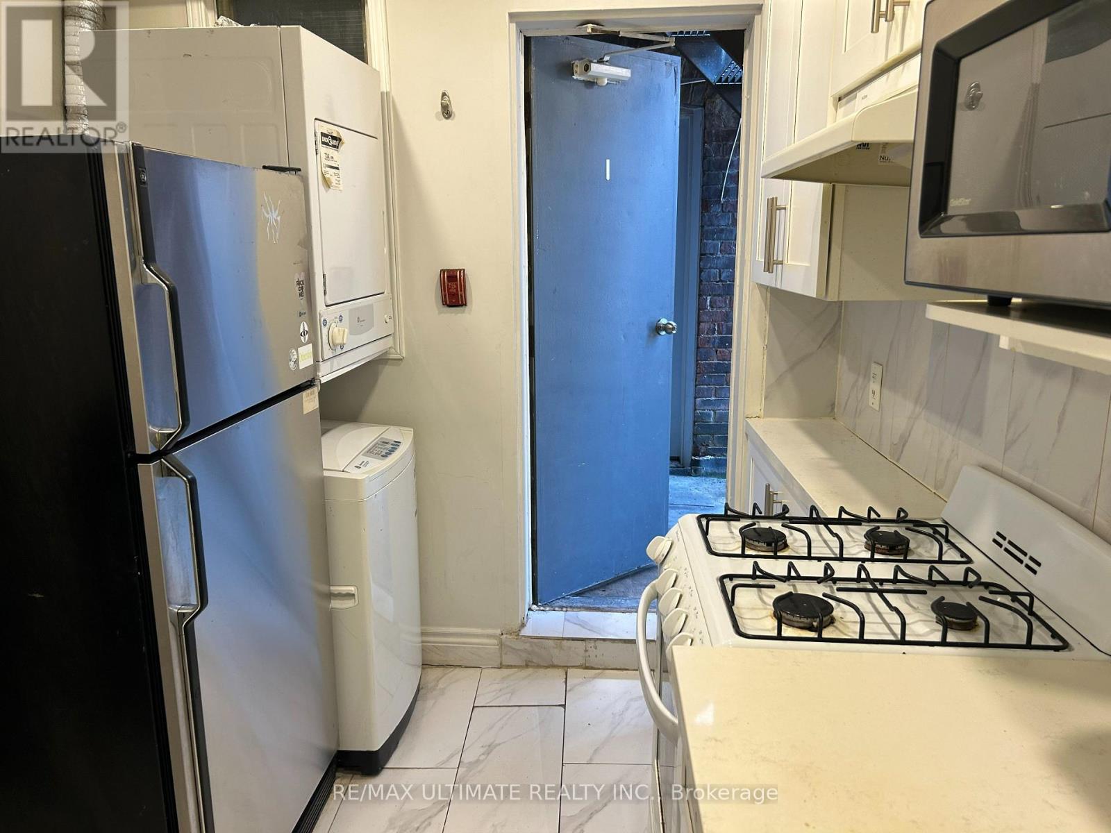 2 - 5 Roncesvalles Avenue Property Photo 6