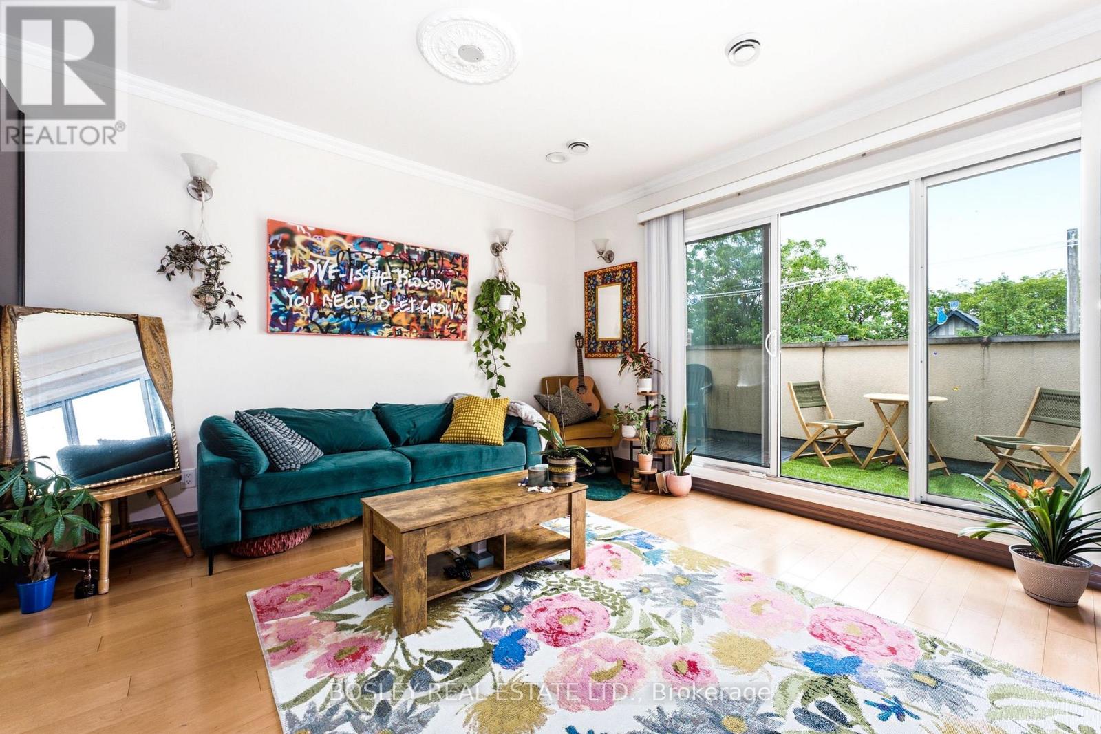 3 - 115 RONCESVALLES AVENUE
