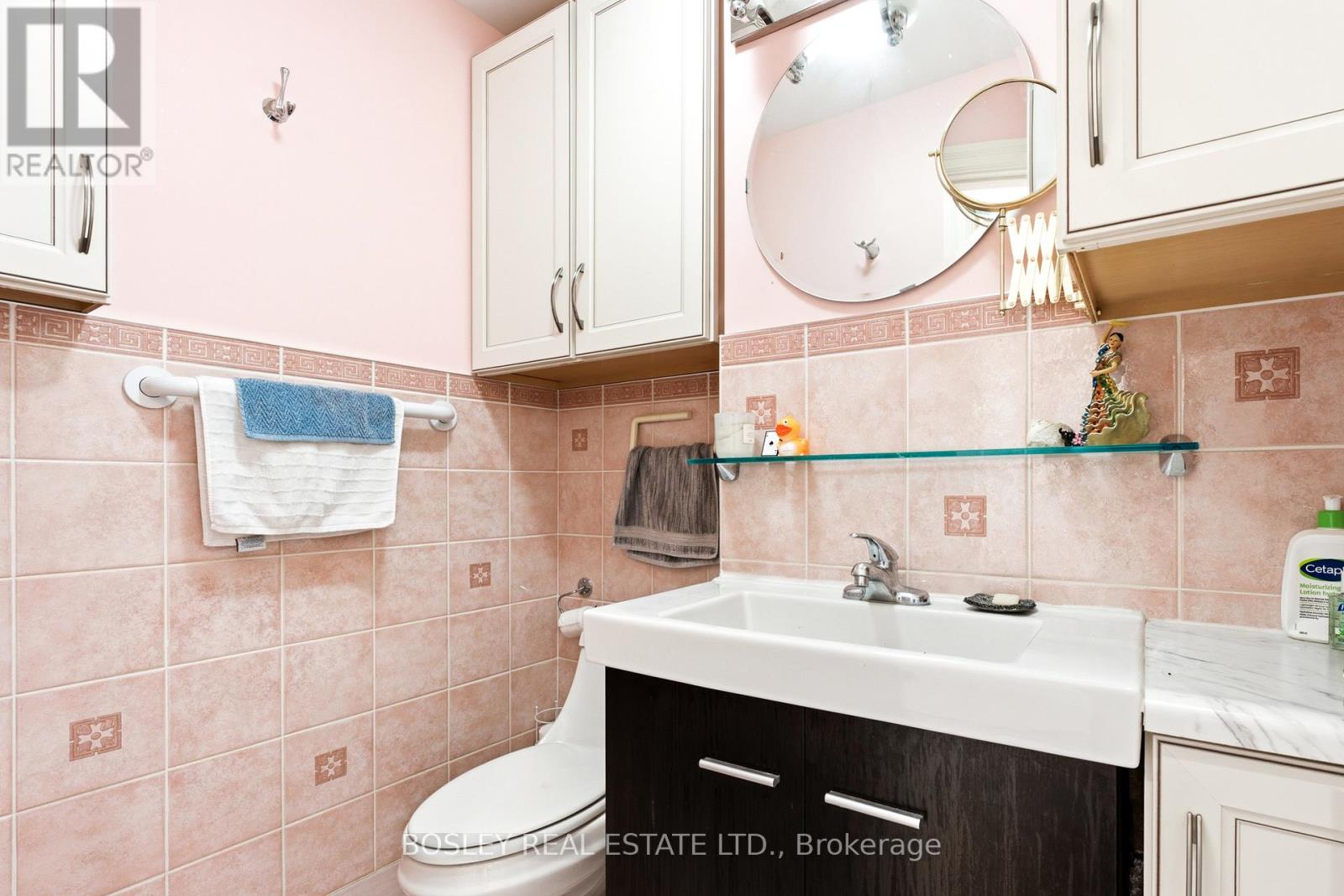 3 - 115 Roncesvalles Avenue Property Photo 19