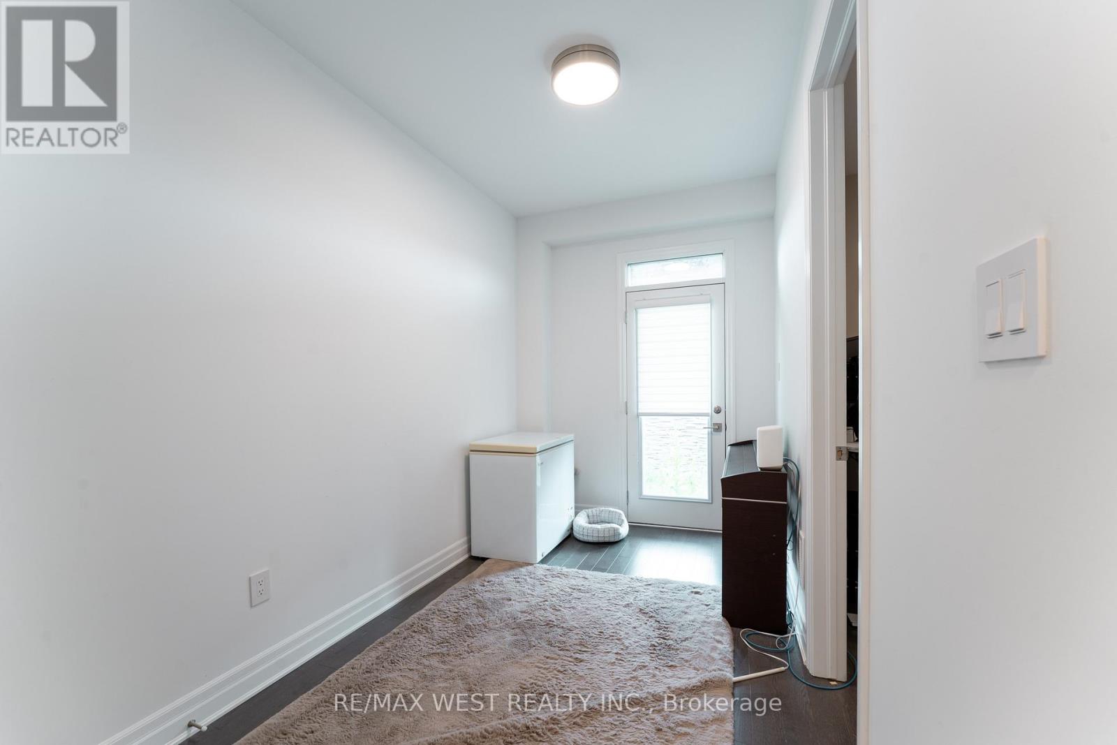4124 Raybria Way Property Photo 6