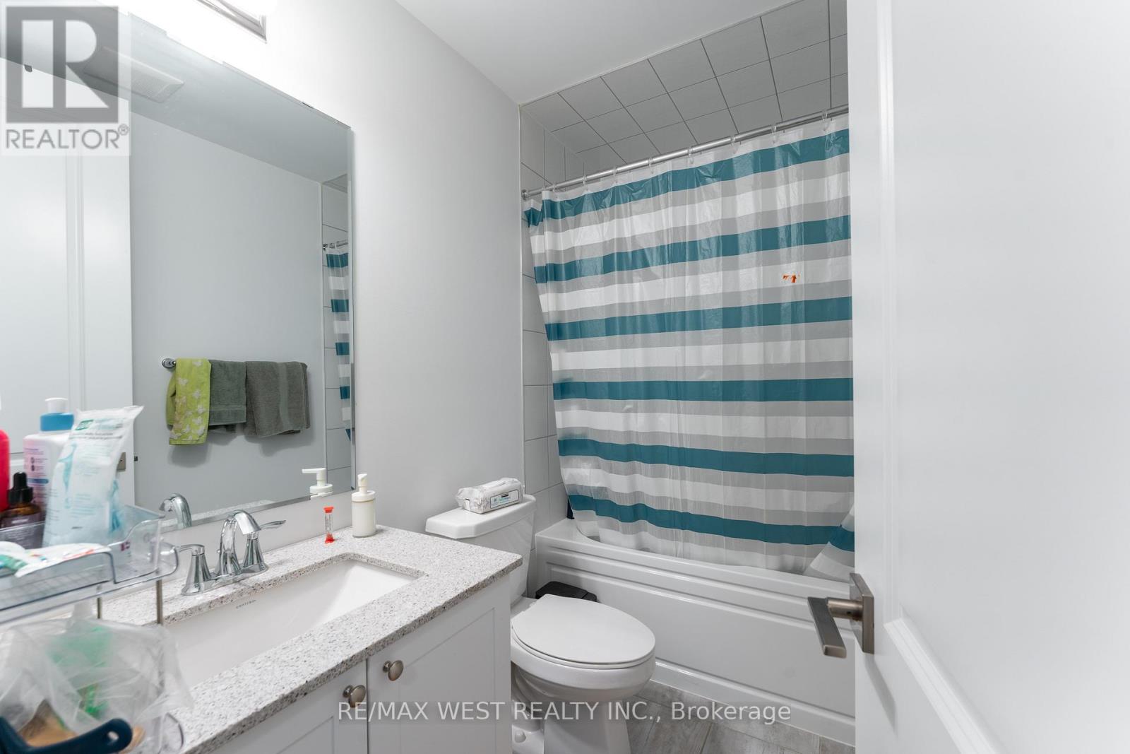4124 Raybria Way Property Photo 9