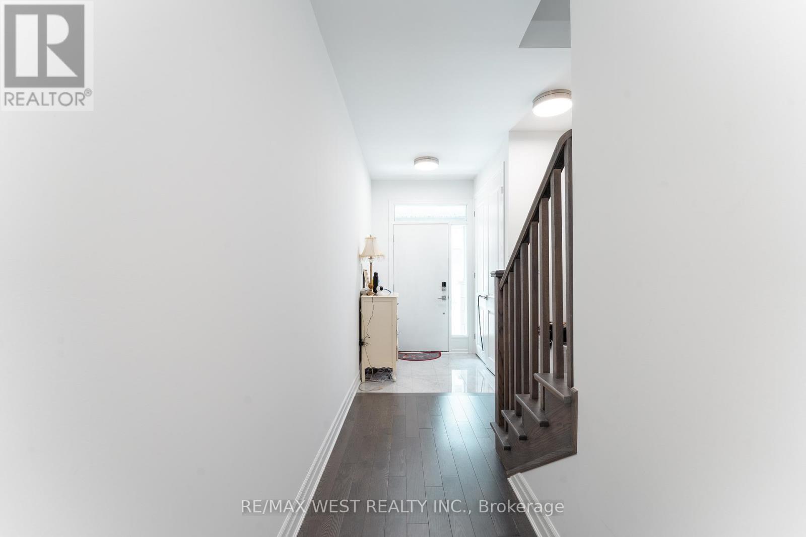 4124 Raybria Way Property Photo 10