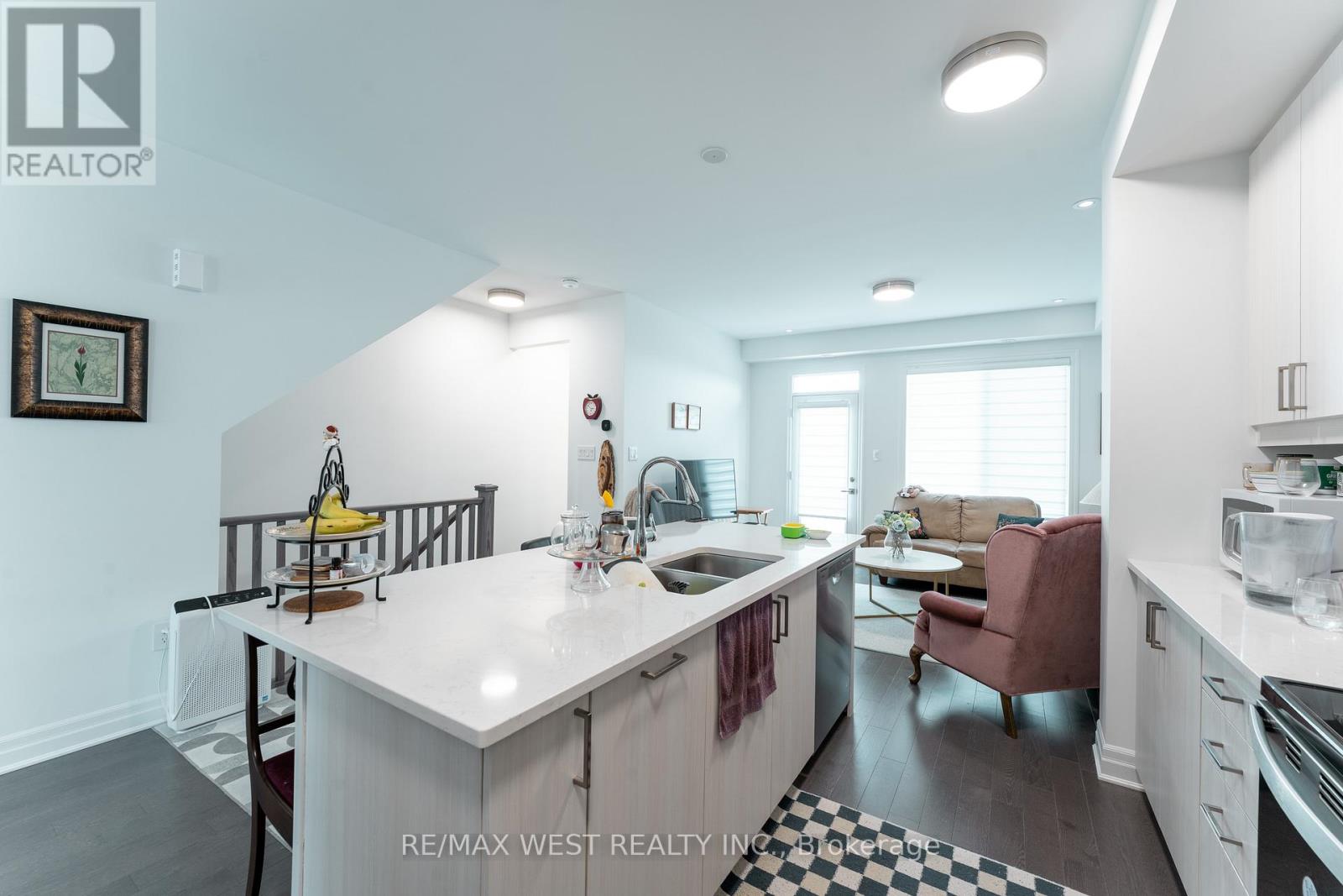 4124 Raybria Way Property Photo 15