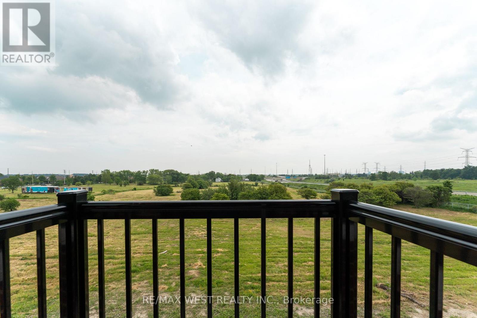 4124 Raybria Way Property Photo 32