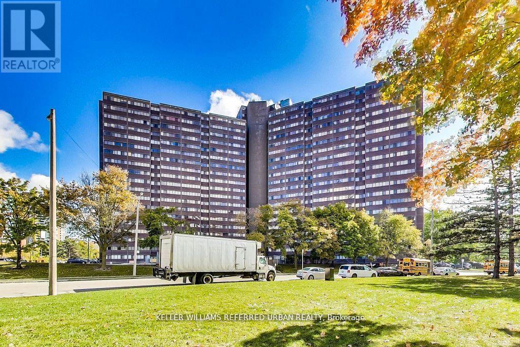 1215 - 11 Wincott Drive Property Photo 37