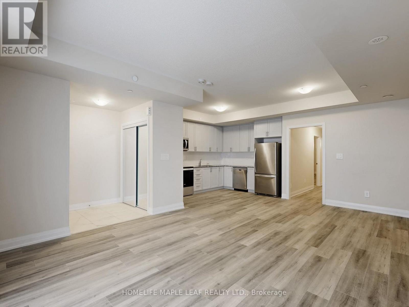 124 - 1569 Rose Way Property Photo 8