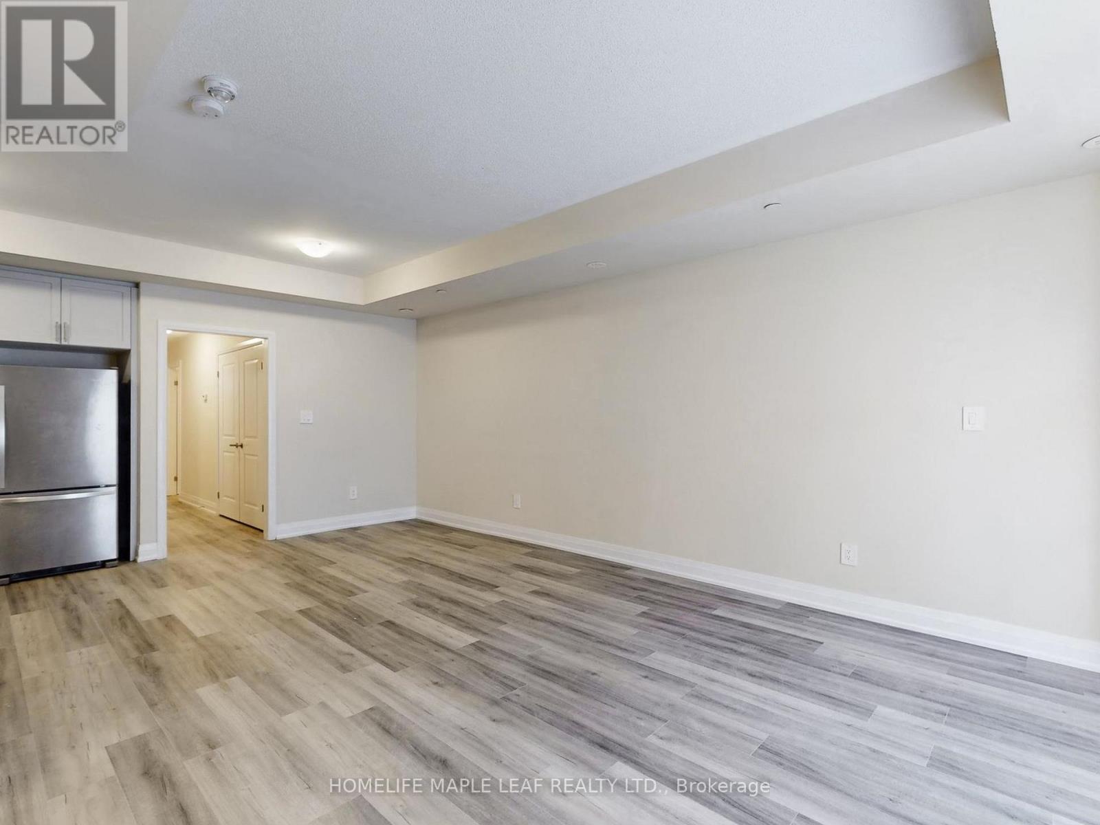 124 - 1569 Rose Way Property Photo 10
