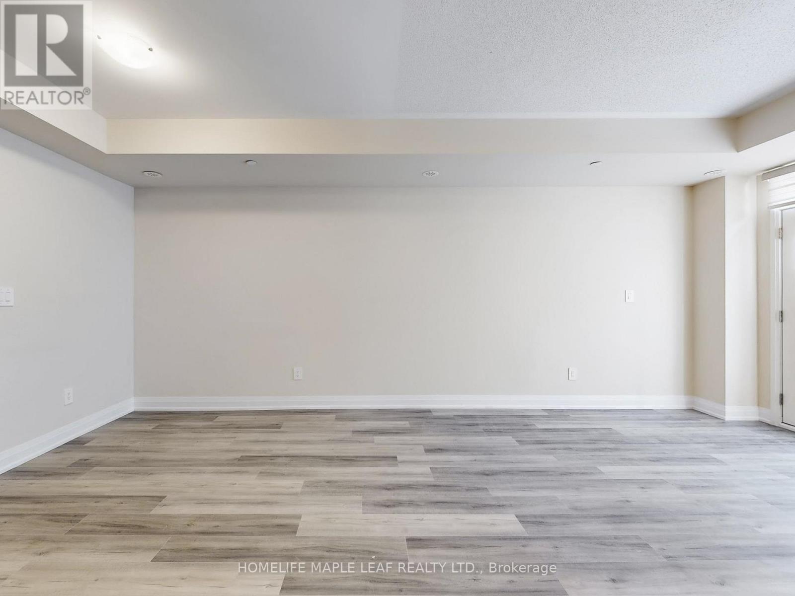 124 - 1569 Rose Way Property Photo 11