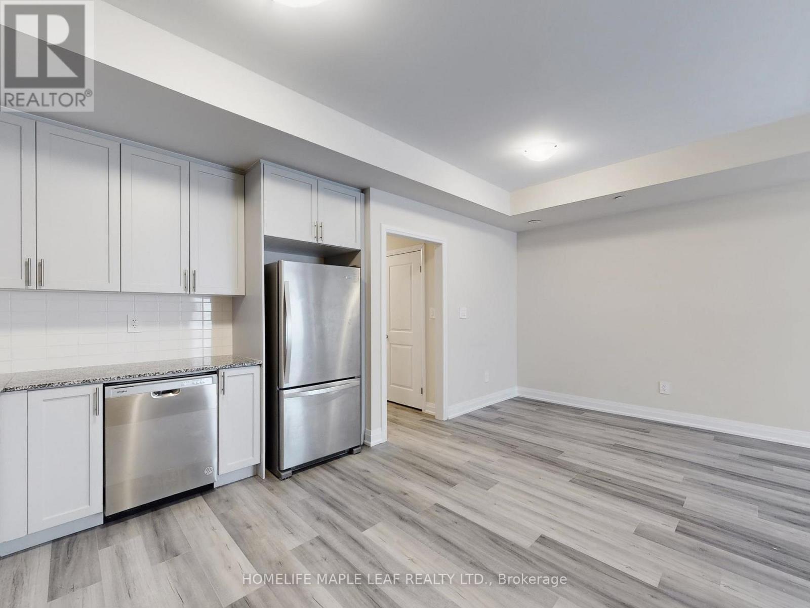 124 - 1569 Rose Way Property Photo 14