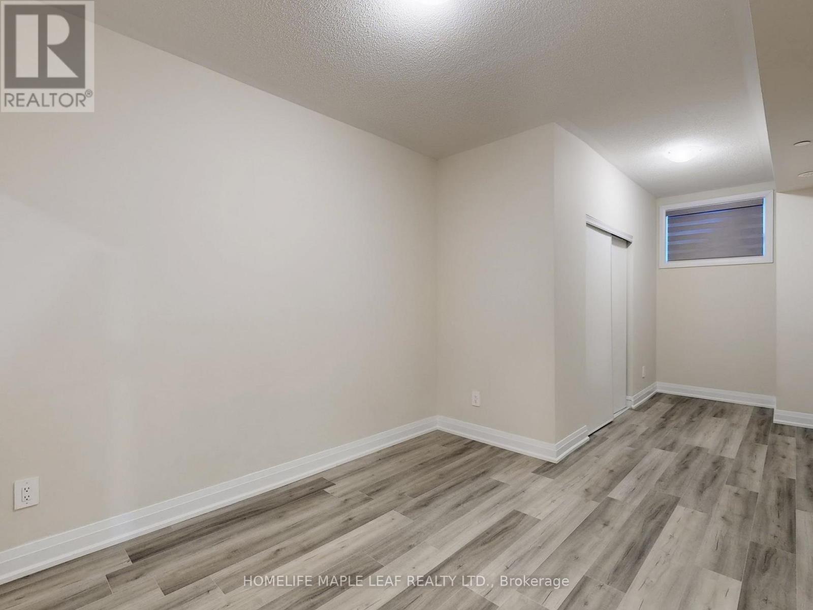 124 - 1569 Rose Way Property Photo 16