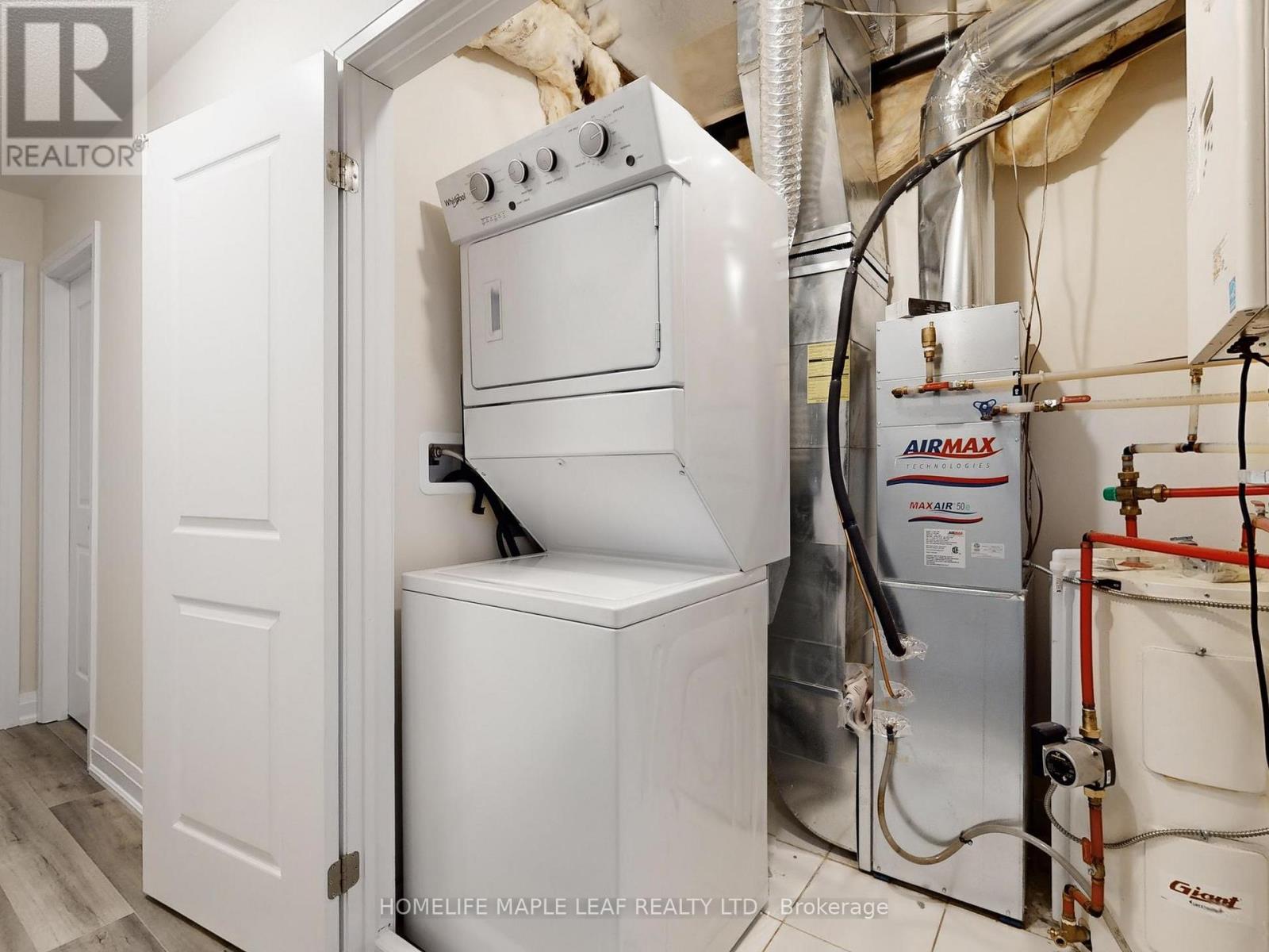 124 - 1569 Rose Way Property Photo 28