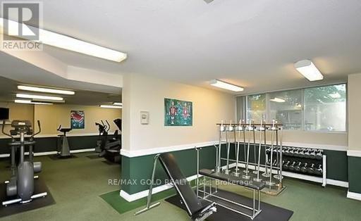 2101 - 3700 Kaneff Crescent Property Photo 41