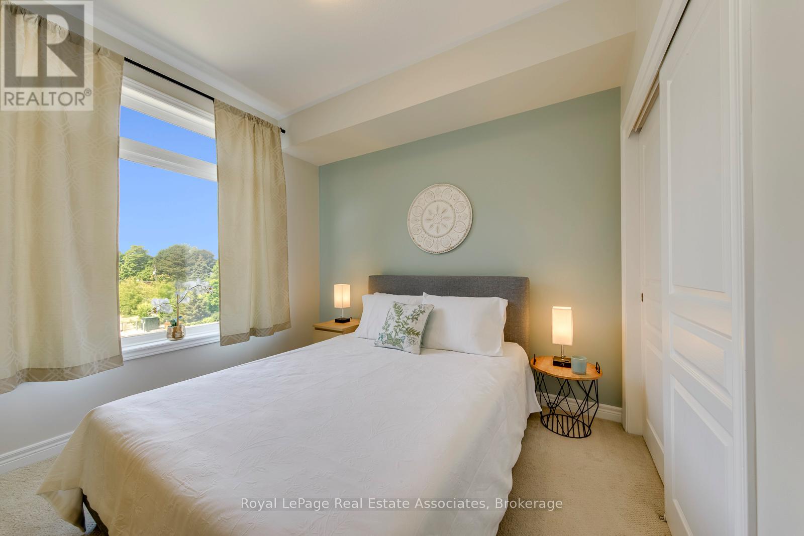 324 - 457 Plains Road E Property Photo 10