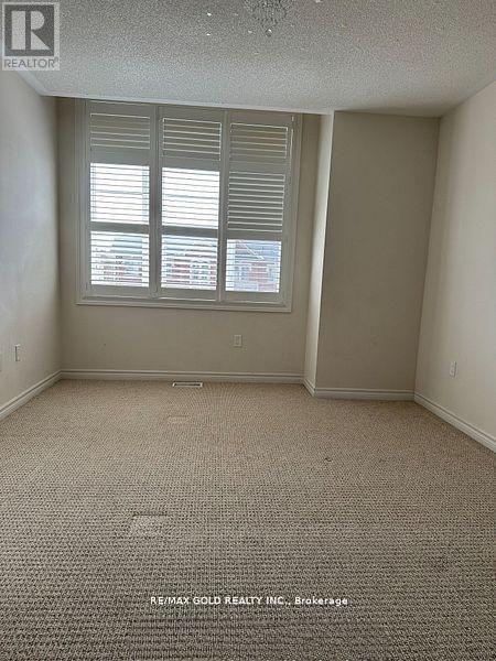292 Remembrance Drive Property Photo 18