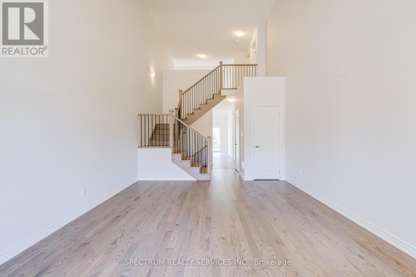 77 Muzzo Drive Property Photo 9