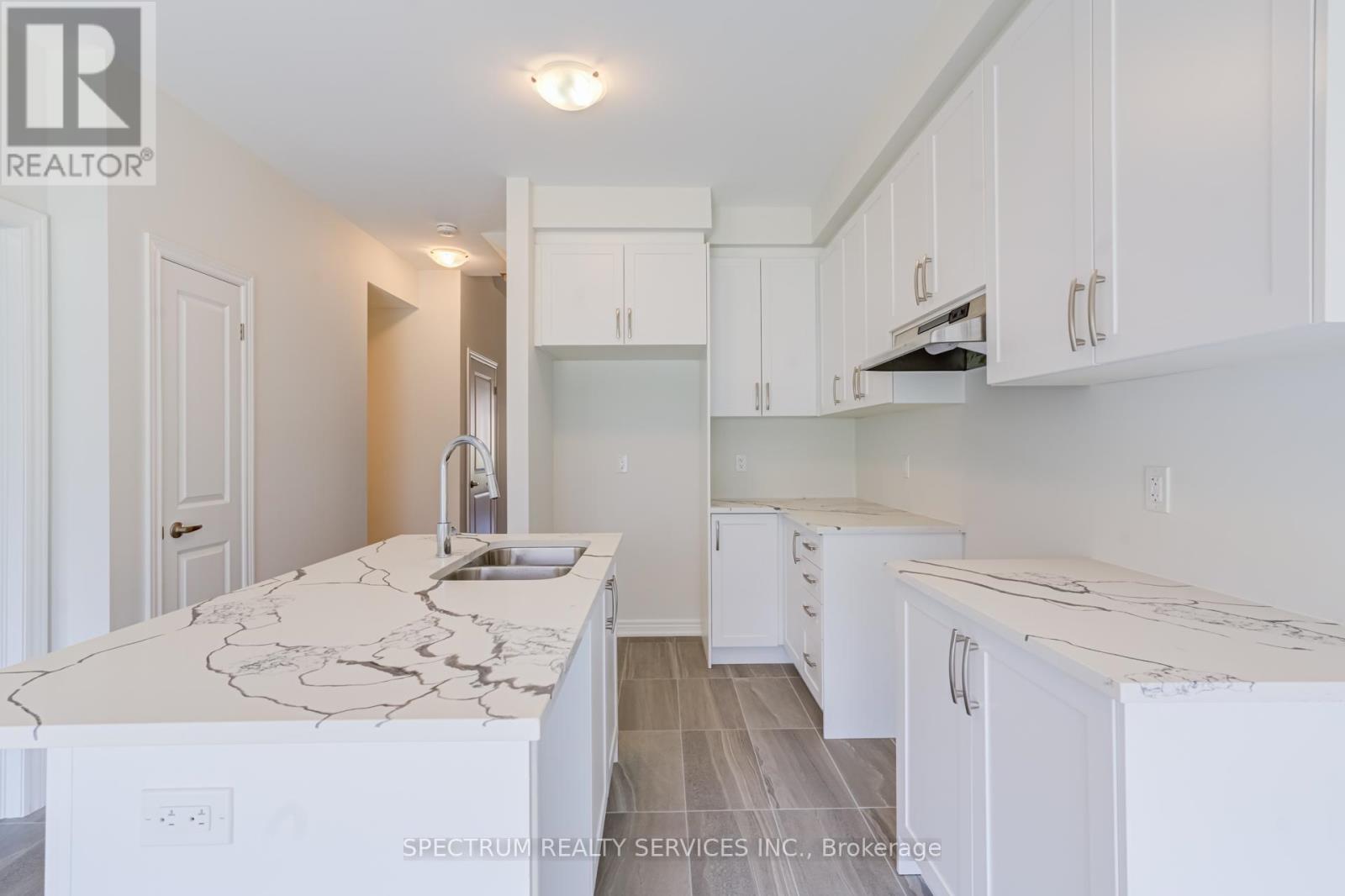 77 Muzzo Drive Property Photo 21