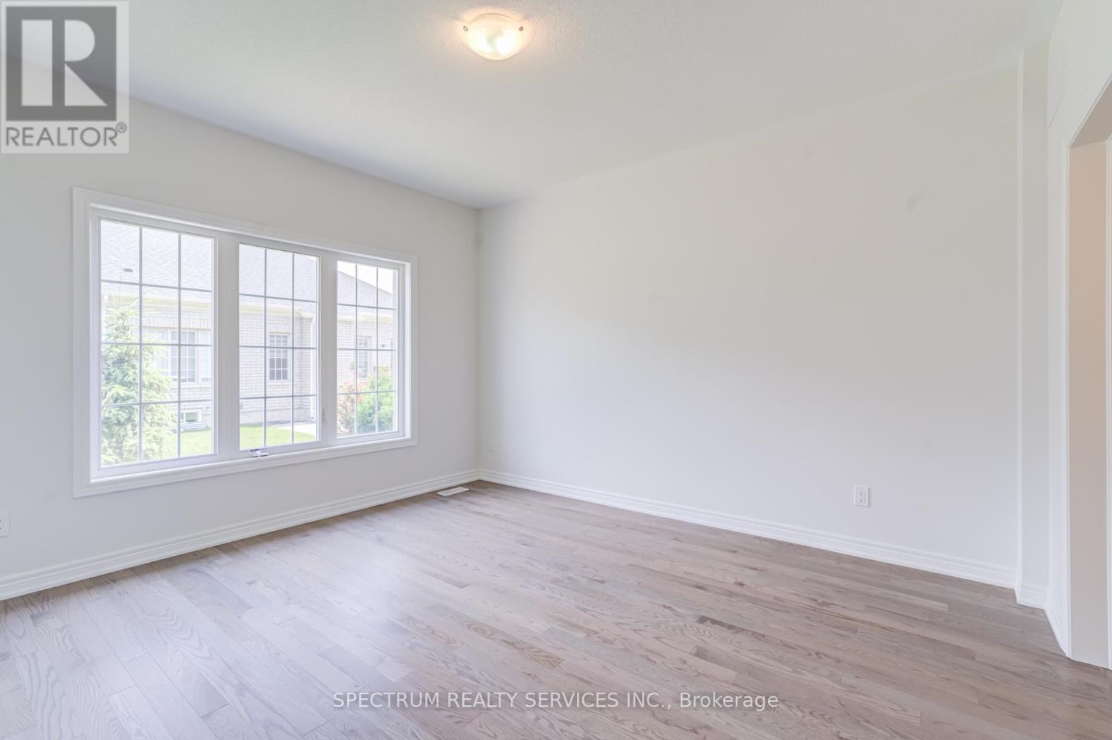 77 Muzzo Drive Property Photo 28