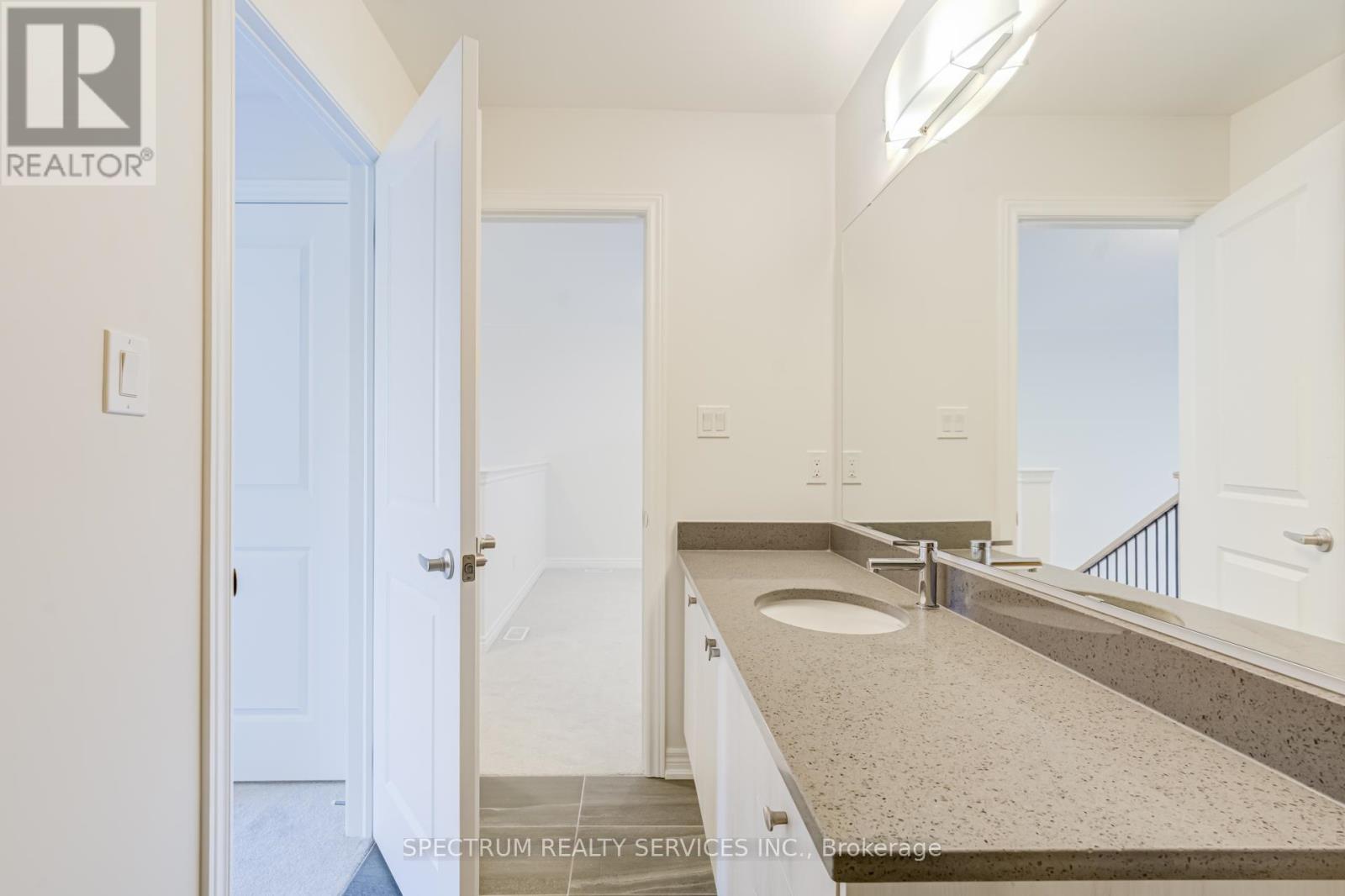 77 Muzzo Drive Property Photo 37